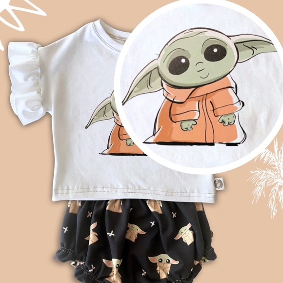 Baby Yoda two piece - Picture 2 of 4